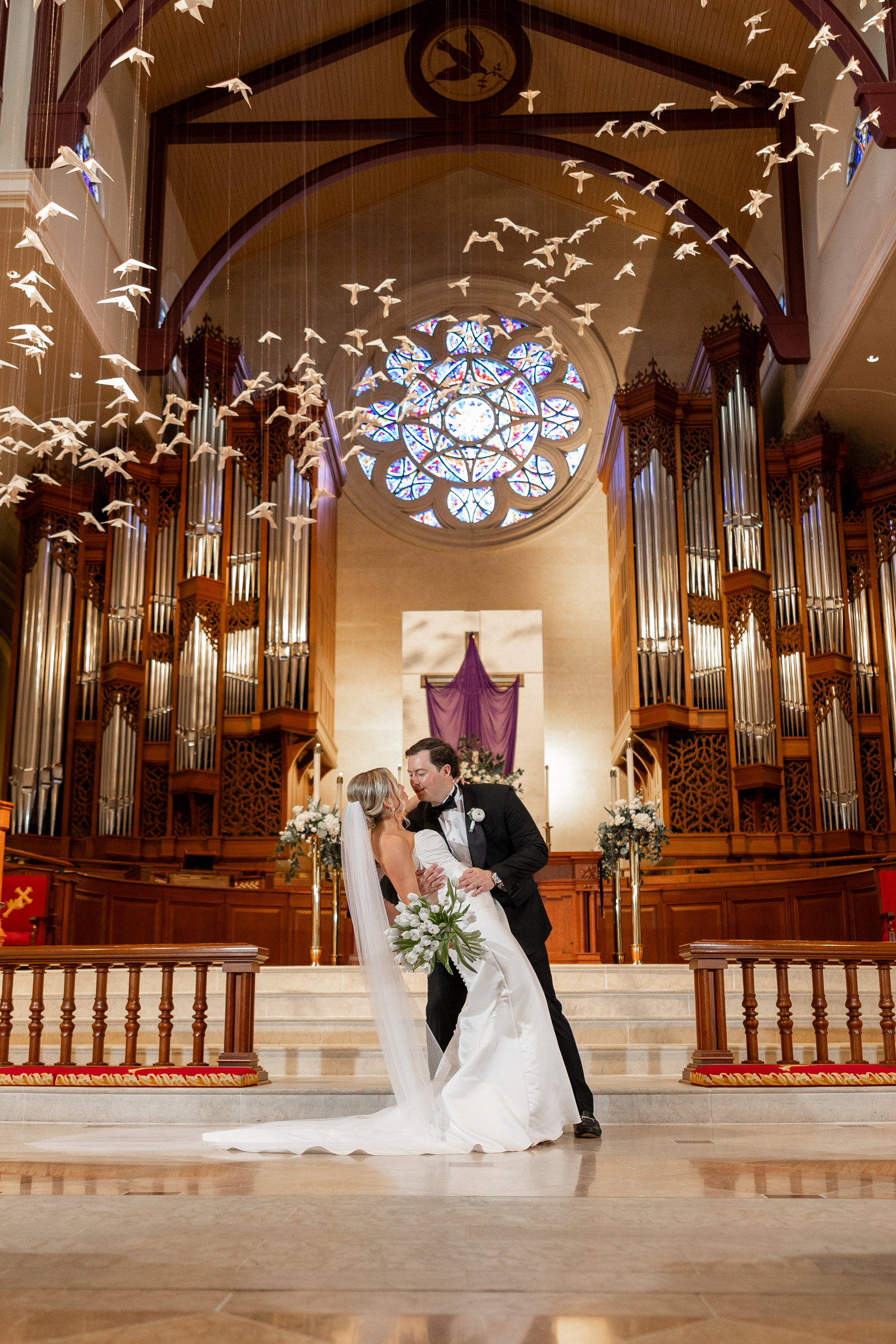 Blue and white wedding at Cherokee Town and Country Club